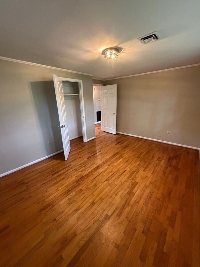 Building Photo - Matthews/Stallings 2 bedroom Home for Rent