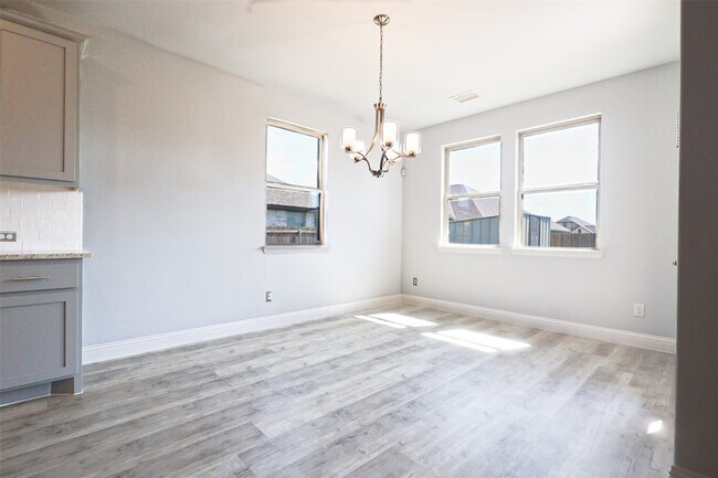 Building Photo - 317 Monument Hill Dr