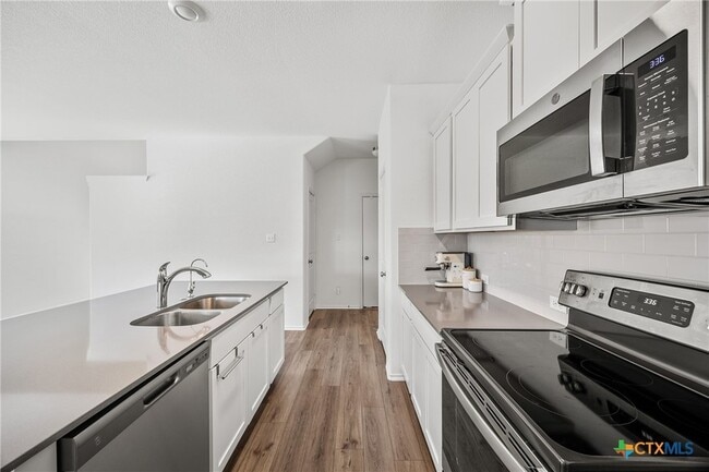 Building Photo - 141 Rowdy Yates Wy