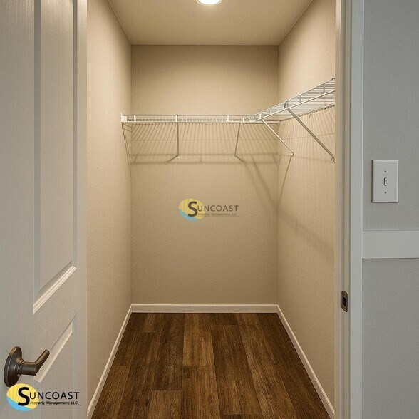 Building Photo - 6568 Coolidge St