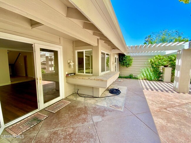 Building Photo - 4555 Tam O Shanter Dr