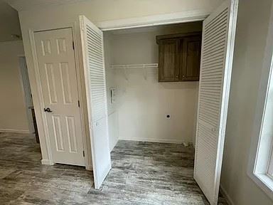 Building Photo - 5019 Coopers Hawk Pl
