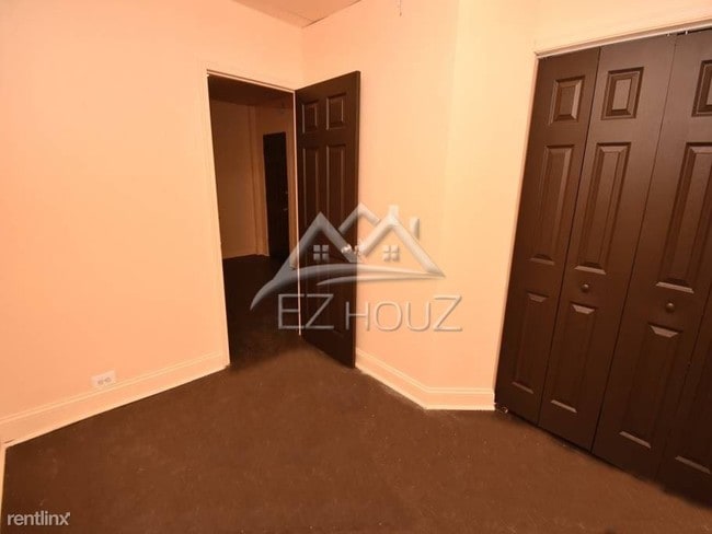 Building Photo - 3814 W Cold Spring Ln
