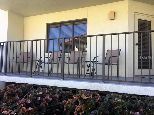 Building Photo - 1515 Pinellas Bayway S