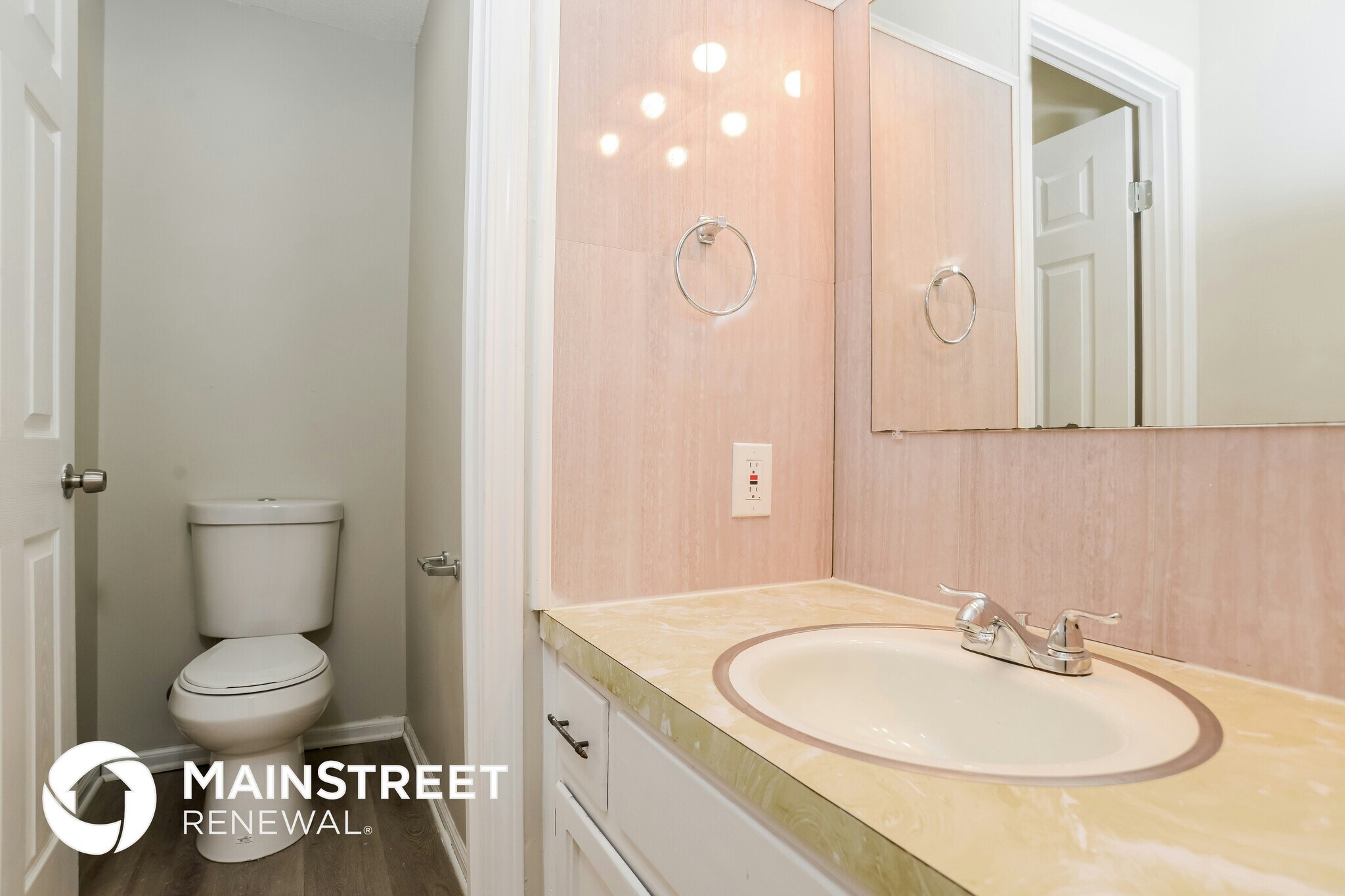 Building Photo - 1914 Willow St