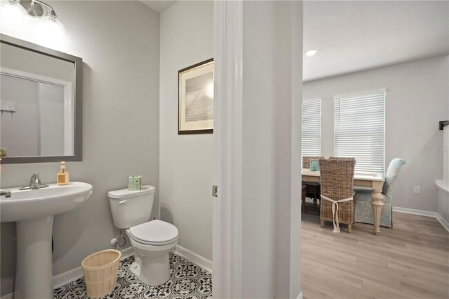 Building Photo - 5636 Silver Sun Dr