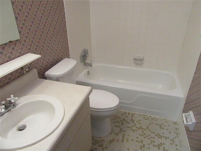 Building Photo - 1143 85th Terrace N