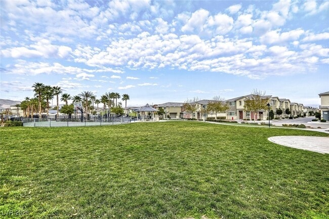 Building Photo - 12230 Golden Wreath Rd