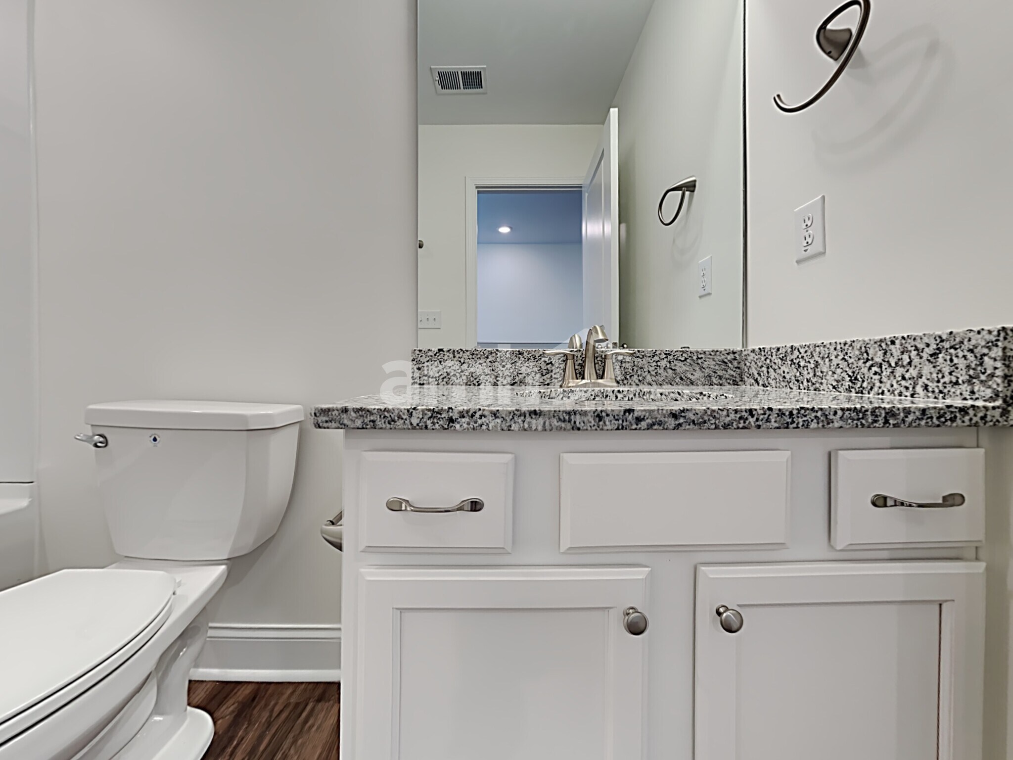 Building Photo - 281 Bering Ln