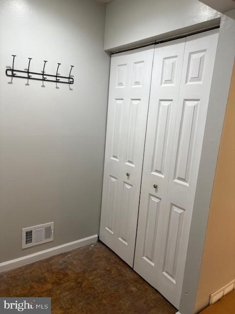 Building Photo - 2902 State Hill Rd