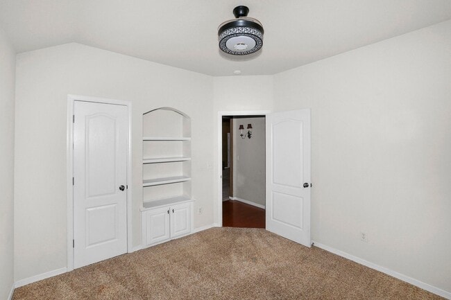 Building Photo - 8305 Challenge Dr