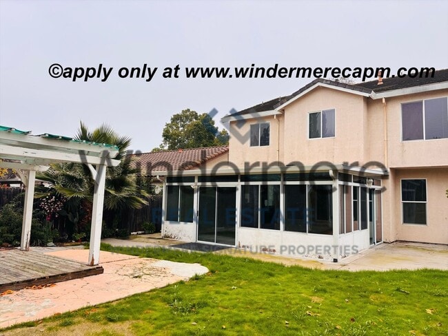 Building Photo - Bright & Spacious Two-Story home in Natomas Park!!