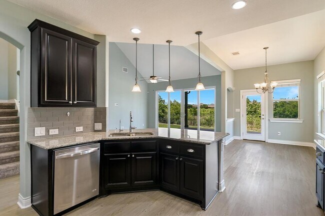 Building Photo - 3908 Crispin Hall Ln