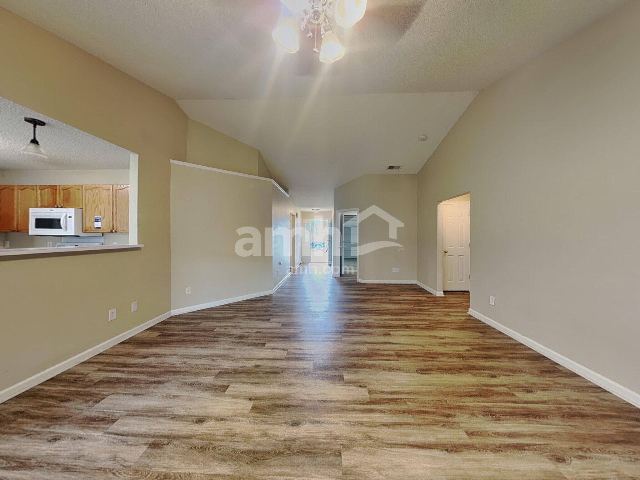 Building Photo - 4832 Asherton Pl NW