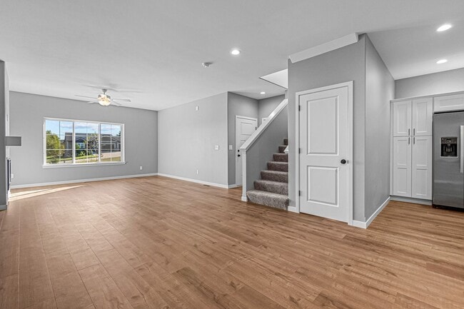 Building Photo - New build 4 bed 4 bath Condo