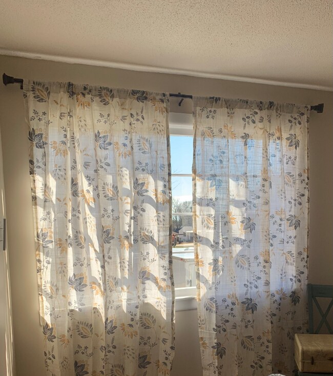 Building Photo - 3301 Almon St