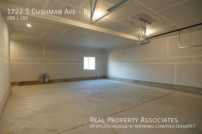 Building Photo - *DISCLAIMER: 1 YEAR LEASE ONLY* Brand New ...