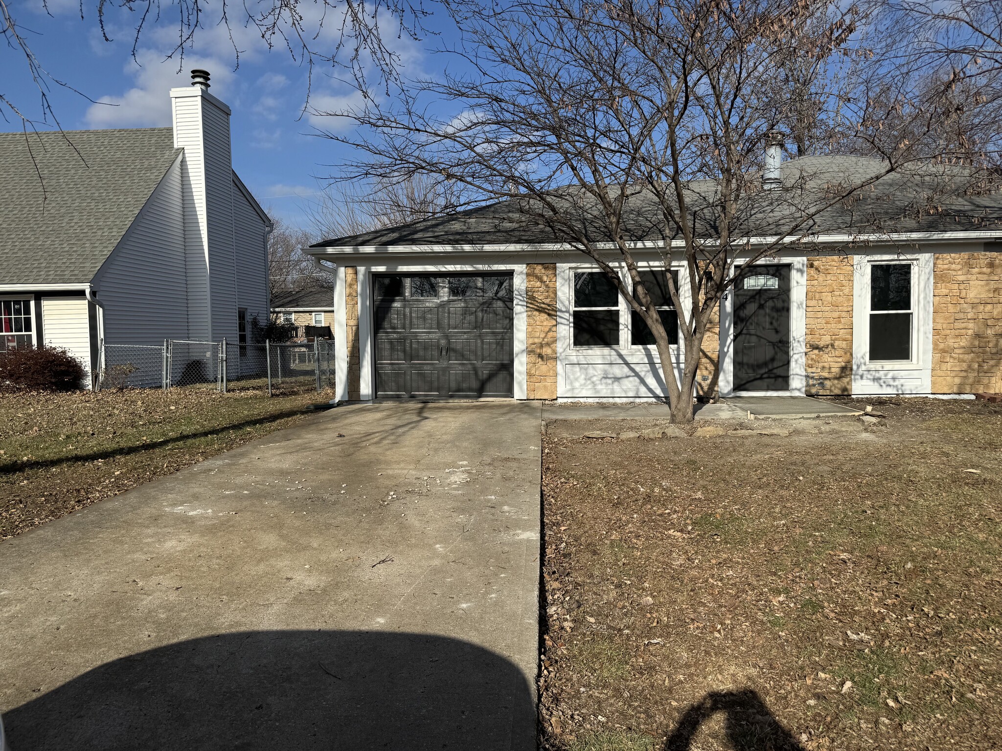 Building Photo - 1214 E Johnston St