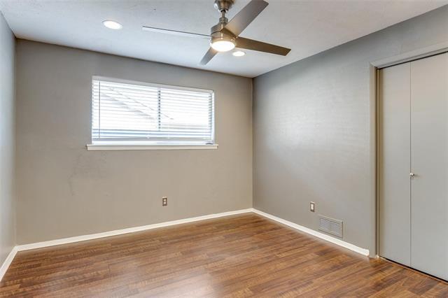 Building Photo - 7706 El Pensador Dr