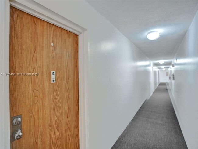 Building Photo - 1891 N 61st Ave