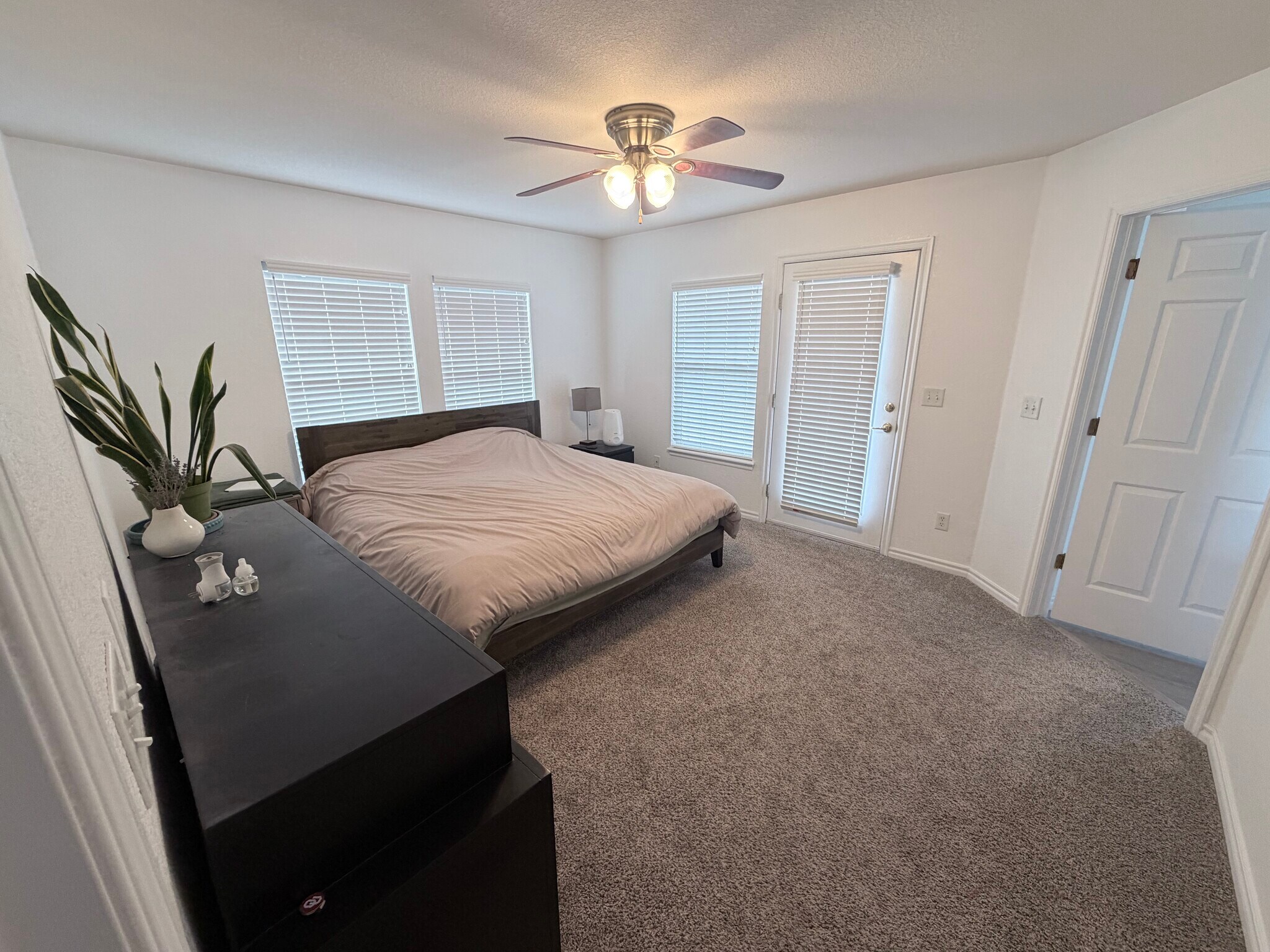 Master Bedroom - 3000 E 112th Ave