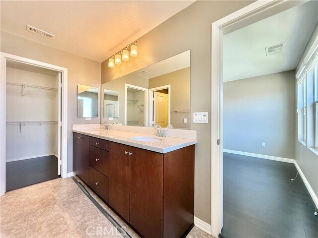 Building Photo - 11821 E Solana Pl