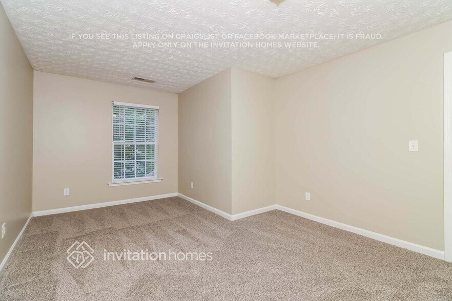 Building Photo - 268 Topaz Dr
