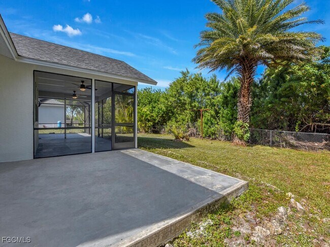 Building Photo - 1931 SW 36th Terrace