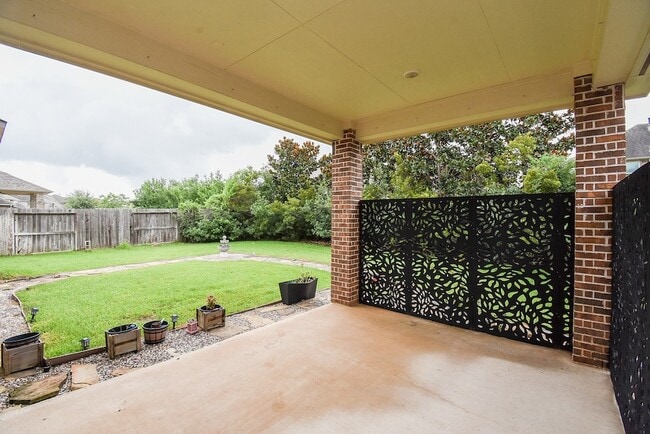 Building Photo - 10106 Cypress Path