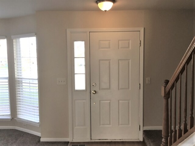 Building Photo - 185 E Silver Oaks Dr
