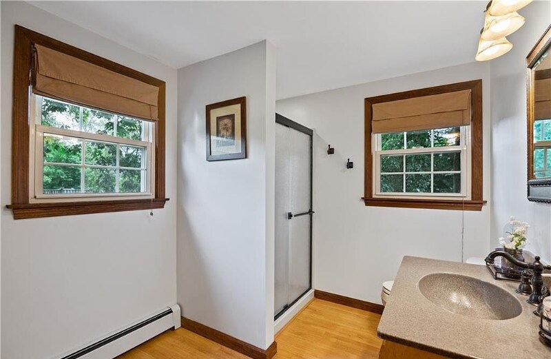 Building Photo - 120 Stollman Rd