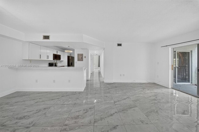 Building Photo - 8540 SW 212th St