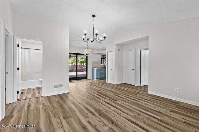Building Photo - 250 Buck Knobs Rd