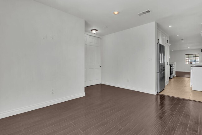 Building Photo - 4818 138th St