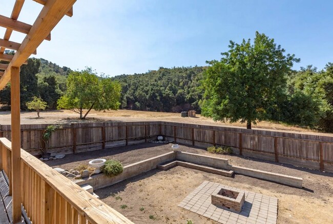 Building Photo - 20500 Cachagua Rd