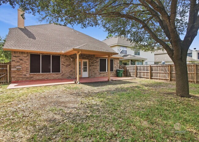 Building Photo - Welcome to this spacious two-story home located in the Enclave at Westover Hills on San Antonio's...