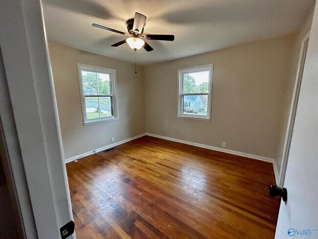 Building Photo - RENTAL HOME IN GUNTERSVILLE