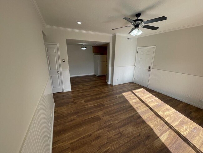 Building Photo - 1439 S 430 W