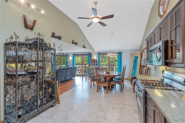 Building Photo - 3354 Hayes Rd