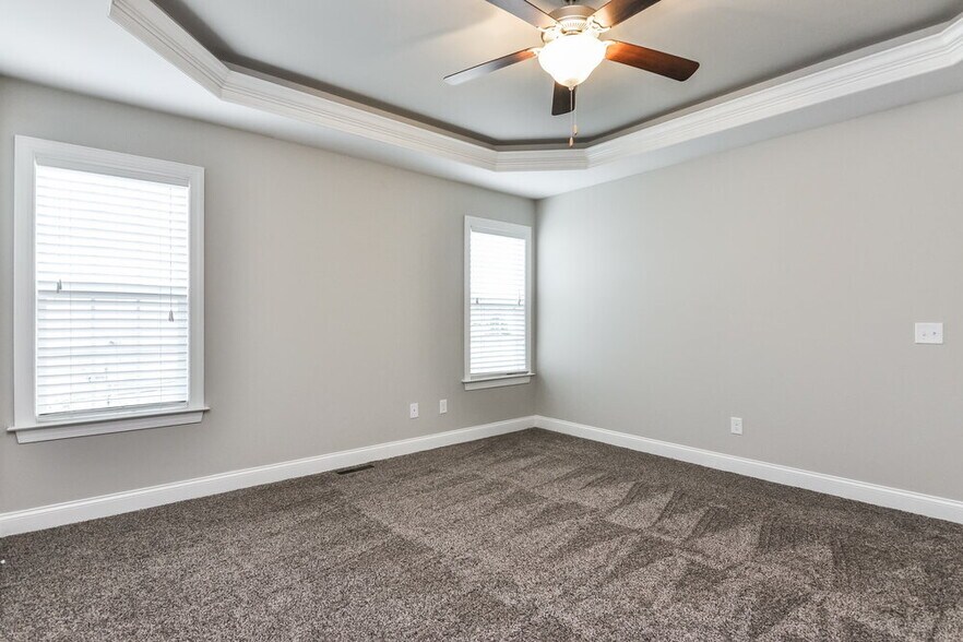 Building Photo - 20 Tia Circle