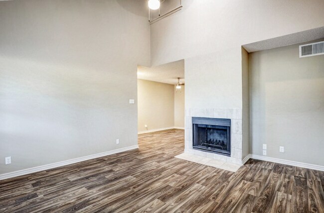 Building Photo - Embry Apartment Homes