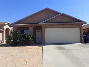 Building Photo - 12246 Via Granada Dr