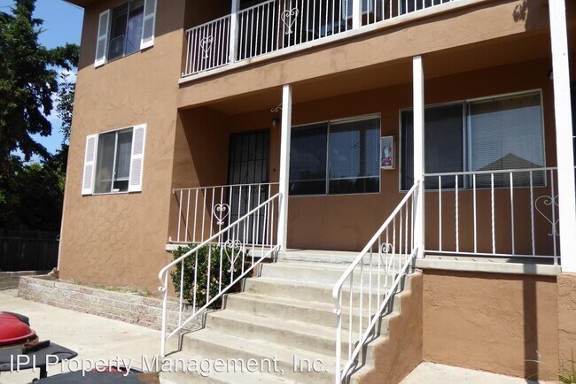 Building Photo - 2656-2658 C St