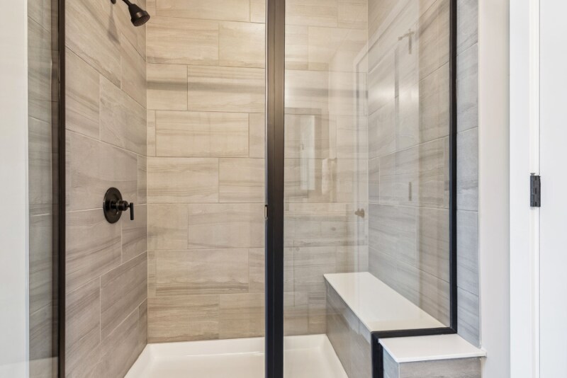 Building Photo - 6385 Hamilton Woods Blvd S