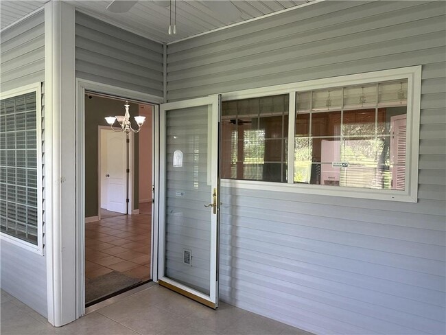Building Photo - 405 Cobble Stone Way