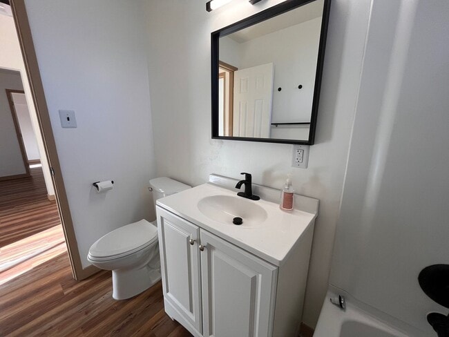 Building Photo - Fully Renovated Home with Large Extra Livingroom and Large Backyar