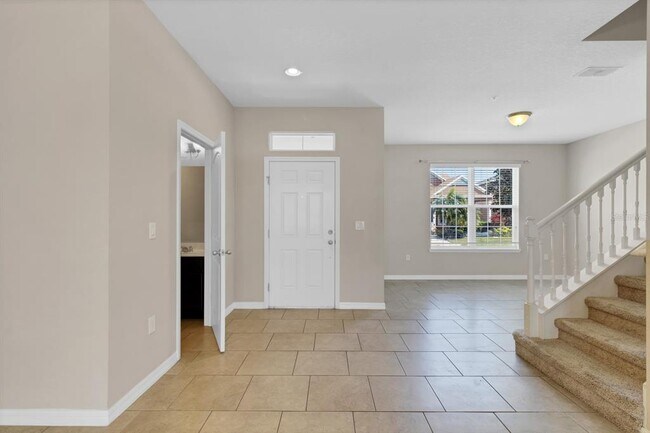 Building Photo - 1578 Softshell St