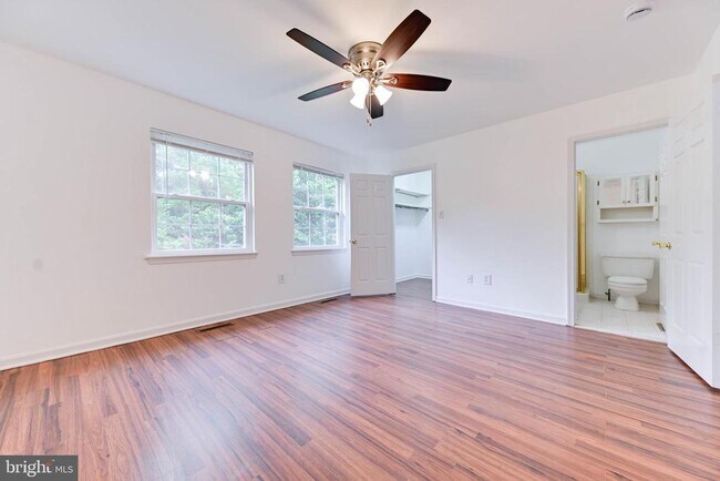 Building Photo - 3514 Lowlen Ct