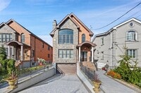 Building Photo - 2063 Narragansett Ave