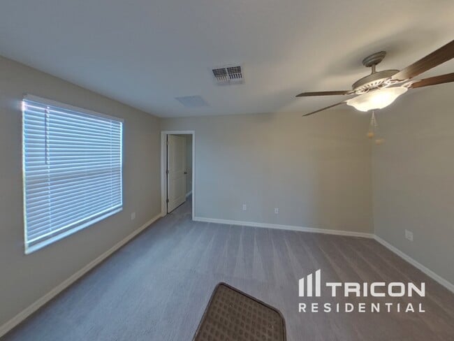 Building Photo - 13335 Willow Bluestar Lp